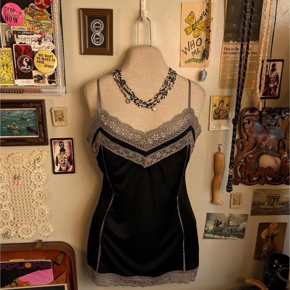 Vintage Lace V-Neck Cami Tank Top Women's Medium Black Gray